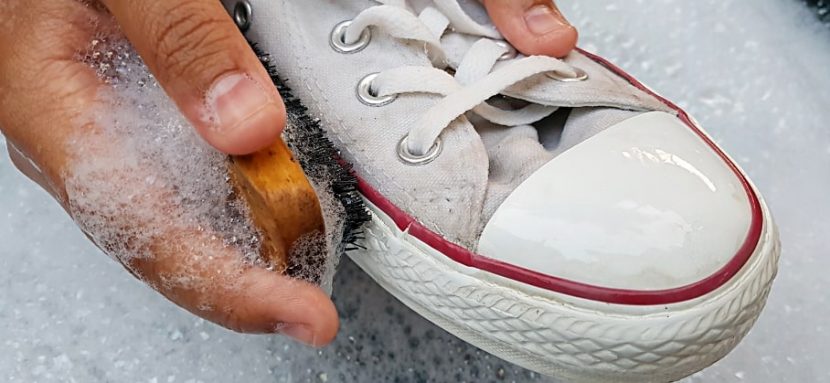 How to effectively clean your shoes?